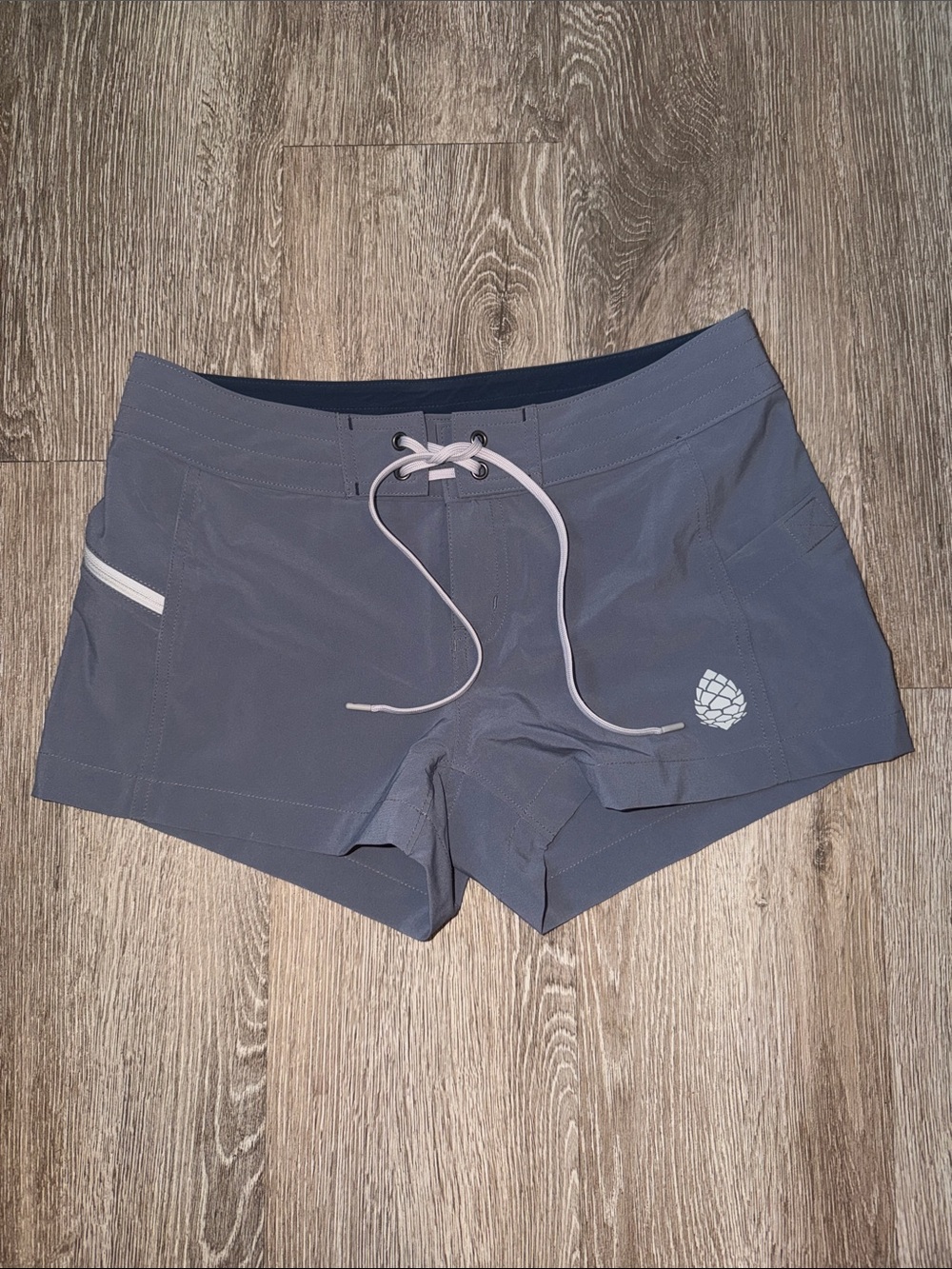 Stio board shorts cds in gray size 4 quick dry swim shorts outdoors